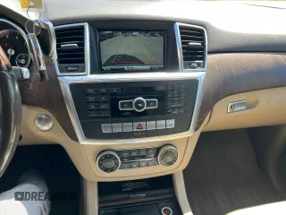 2015 Mercedes-Benz M ML 350 with VIN 4JGDA5JB1FA608992, listed as a Copart auction lot 53400185 with 230,284 mi miles and Clean Title. Bid and sale history available at carsss.com. Image 10.