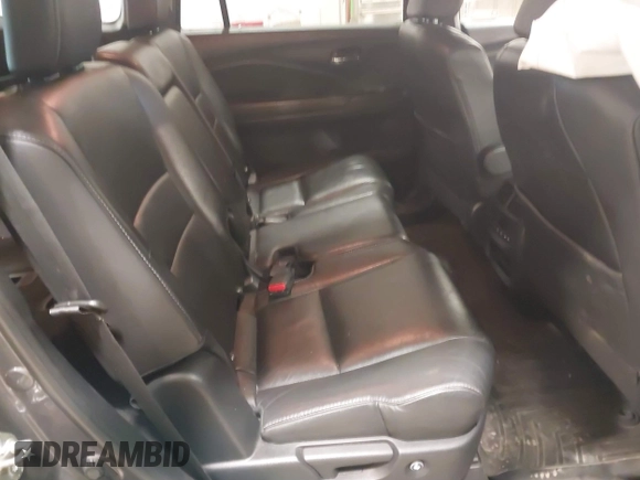 2018 Honda Pilot EX-L with VIN 5FNYF6H52JB052141, listed as a IAAI auction lot 41452260 with 113,382 mi miles. Bid and sale history available at carsss.com. Image 8.