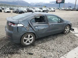 2012 Chevrolet Volt with VIN 1G1RD6E42CU116302, listed as a Copart auction lot 53556325 with 128,142 mi miles and Salvage Title. Bid and sale history available at carsss.com. Image 3.