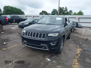 2015 Jeep Grand Cherokee Overland с VIN 1C4RJECG4FC640438, выставлен на аукционе IAAI как лот 42484568 с пробегом 174 869 миль миль и . История ставок и продаж доступна на DreamBid. Изображение 20.