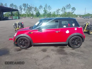 2013 MINI Hardtop with VIN WMWSU3C58DT683041, listed as a IAAI auction lot 42162366 with 76,724 mi miles and . Bid and sale history available at DreamBid. Image 14.