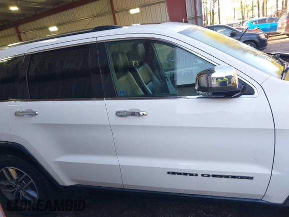 2017 Jeep Grand Cherokee Limited with VIN 1C4RJEBG9HC846715, listed as a IAAI auction lot 41949141 with 88,068 mi miles. Bid and sale history available at carsss.com. Image 13.