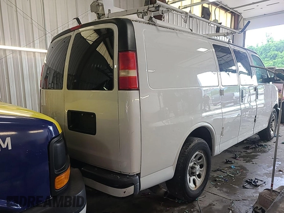 2014 Chevrolet Express Cargo with VIN 1GCSGAFX9E1202951, listed as a IAAI auction lot 42631432 with 85,648 mi miles and . Bid and sale history available at DreamBid. Image 1.
