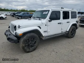 2020 Jeep Wrangler Unlimited Sahara with VIN 1C4HJXEN6LW254035, listed as a Copart auction lot 48900275 with 69,368 mi miles and Salvage Title. Bid and sale history available at carsss.com. Image 1.