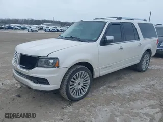 2015 Lincoln Navigator L with VIN 5LMJJ3JT2FEJ03906, listed as a IAAI auction lot 41246837 with 170,298 mi miles. Bid and sale history available at carsss.com. Image 17.