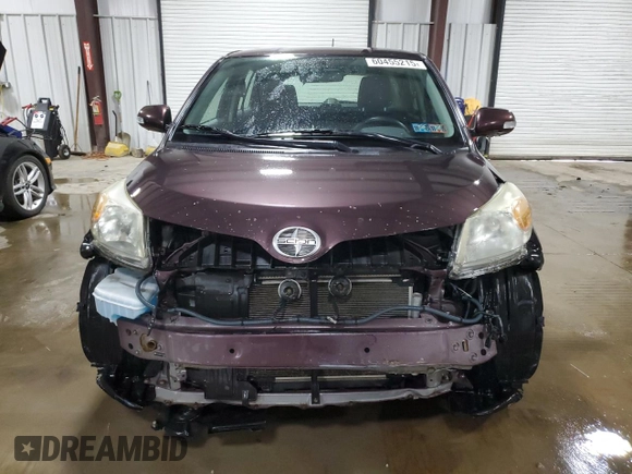 2012 Scion xD z VIN JTKKU4B4XC1017092, wystawiony jako Copart lot #60455215 z przebiegiem 110 910 mil mil oraz Szkoda całkowita • Salvage title. Historia ofert i sprzedaży dostępna na DreamBid. Obrazek 5.