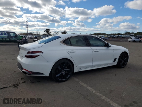 2023 Genesis G70 3.3T with VIN KMTG54TE5PU133386, listed as a Copart auction lot 84172474 with 7,860 mi miles and Salvage title. Bid and sale history available at DreamBid. Image 3.