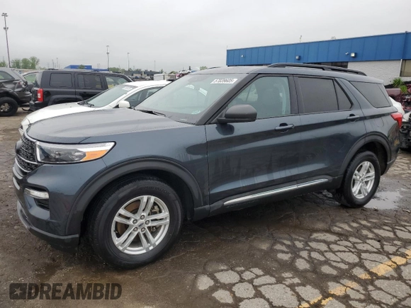 2022 Ford Explorer XLT z VIN 1FMSK8DH9NGA96996, wystawiony jako Copart lot #57039605 z przebiegiem 17 684 mil mil oraz Nie do naprawy • Non repairable. Historia ofert i sprzedaży dostępna na DreamBid. Obrazek 1.