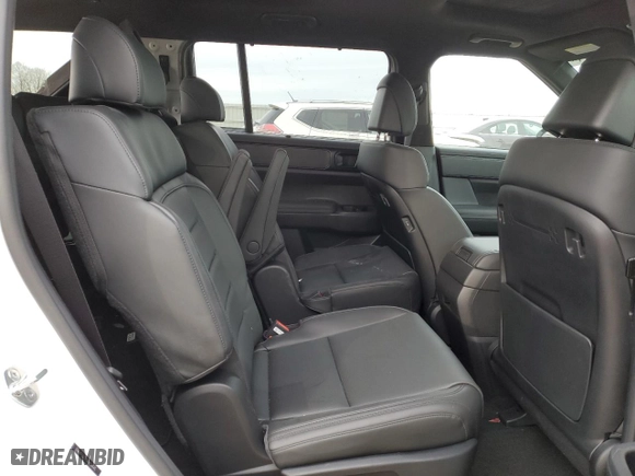 2024 Hyundai Santa Fe Hybrid Calligraphy with VIN 5NMP5DG11RH015545, listed as a Copart auction lot 86258114 with NaN miles and Salvage Title. Bid and sale history available at carsss.com. Image 11.
