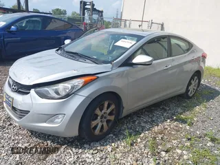 2013 Hyundai Elantra Limited with VIN 5NPDH4AE9DH152427, listed as a IAAI auction lot 40043156 with 130,024 mi miles and . Bid and sale history available at DreamBid. Image 2.