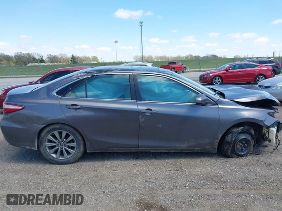 2015 Toyota Camry XLE z VIN 4T1BF1FK6FU923716, wystawiony jako IAAI lot #42038803 z przebiegiem 255 479 mil mil oraz . Historia ofert i sprzedaży dostępna na DreamBid. Obrazek 14.
