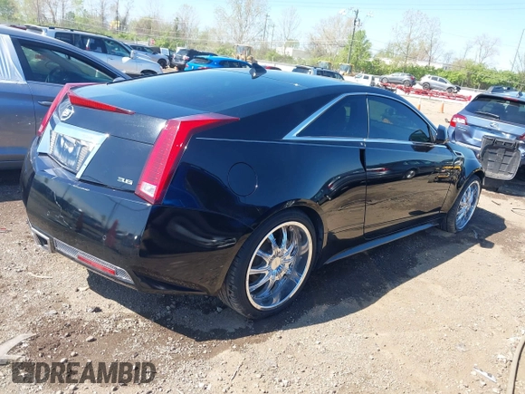 2011 Cadillac CTS Premium with VIN 1G6DP1ED6B0135939, listed as a IAAI auction lot 42082154 with 85,026 mi miles and . Bid and sale history available at carsss.com. Image 4.