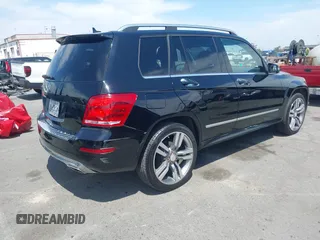 2013 Mercedes-Benz GLK 350 z VIN WDCGG5HB6DF986578, wystawiony jako IAAI lot #42035804 z przebiegiem 156 786 mil mil oraz . Historia ofert i sprzedaży dostępna na DreamBid. Obrazek 4.