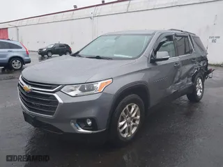 2019 Chevrolet Traverse LT Cloth with VIN 1GNEVGKW5KJ294534, listed as a IAAI auction lot 41241856 with 61,116 mi miles. Bid and sale history available at carsss.com. Image 17.