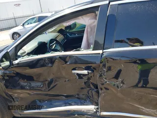 2013 Cadillac XTS Luxury z VIN 2G61R5S32D9226506, wystawiony jako IAAI lot #42208105 z przebiegiem 140 255 mil mil oraz . Historia ofert i sprzedaży dostępna na DreamBid. Obrazek 19.
