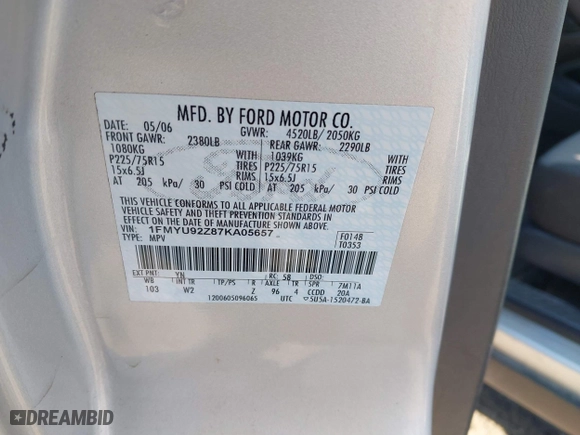 2007 Ford Escape XLS with VIN 1FMYU92Z87KA05657, listed as a IAAI auction lot 41723701 with 152,713 mi miles. Bid and sale history available at carsss.com. Image 9.