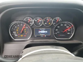 2022 Chevrolet Silverado 1500 LT with VIN 1GCUYDED3NZ155464, listed as a Copart auction lot 45706765 with 45,565 mi miles and Salvage Title. Bid and sale history available at DreamBid. Image 9.
