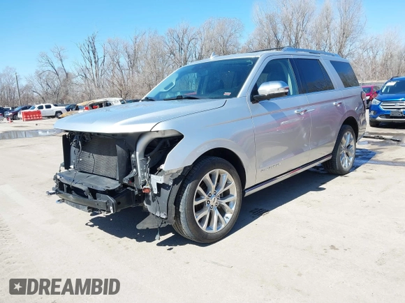 2019 Ford Expedition Platinum with VIN 1FMJU1MT6KEA52494, listed as a IAAI auction lot 41802986 with 119,922 mi miles. Bid and sale history available at carsss.com. Image 2.