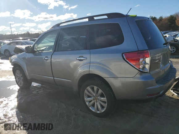 2011 Subaru Forester X Premium с VIN JF2SHADC8BH710734, выставлен на аукционе Copart как лот 85782644 с пробегом 96 798 миль миль и На запчасти • Non repairable. История ставок и продаж доступна на DreamBid. Изображение 2.