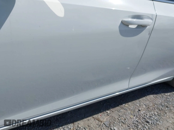 2021 Lexus ES with VIN 58AGZ1B10MU096246, listed as a IAAI auction lot 41947395 with 92,450 mi miles. Bid and sale history available at carsss.com. Image 21.