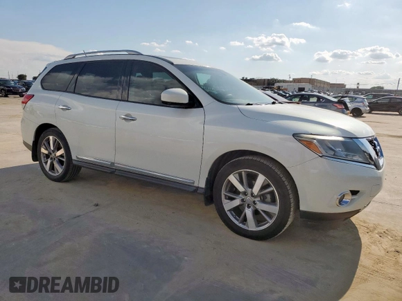 2014 Nissan Pathfinder Platinum with VIN 5N1AR2MNXEC636633, listed as a Copart auction lot 63584915 with 181,877 mi miles and Salvage title. Bid and sale history available at DreamBid. Image 4.
