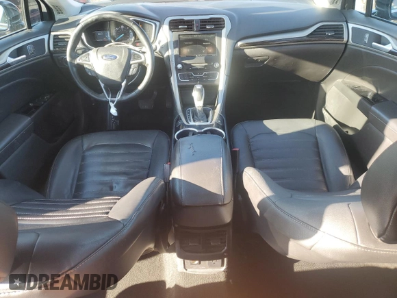 2016 Ford Fusion SE Hybrid with VIN 3FA6P0LU1GR173062, listed as a Copart auction lot 43481475 with 240,761 mi miles and Clean Title. Bid and sale history available at carsss.com. Image 8.