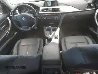 2013 BMW 3 Series 320i xDrive с VIN WBA3C3C53DF980210, выставлен на аукционе Copart как лот 56383714 с пробегом 115 824 миль миль и Списание • Salvage title. История ставок и продаж доступна на DreamBid. Изображение 8.