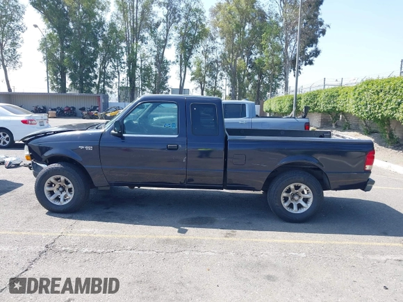 2000 Ford Ranger XL with VIN 1FTYR14V3YPB90285, listed as a IAAI auction lot 42085329 with 205,107 mi miles. Bid and sale history available at carsss.com. Image 14.
