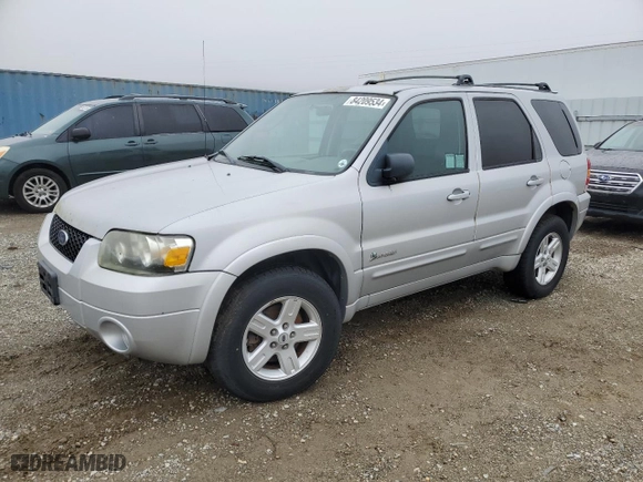 2005 Ford Escape Hybrid with VIN 1FMCU95HX5KC07541, listed as a Copart auction lot 84209534 with 187,074 mi miles and Clean Title. Bid and sale history available at carsss.com. Image 1.