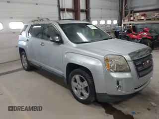 2012 GMC Terrain SLT-2 with VIN 2GKALWEK0C6118929, listed as a IAAI auction lot 41537994 with 200,213 mi miles. Bid and sale history available at carsss.com. Image 1.