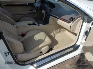 2011 Mercedes-Benz E-Class E 550 with VIN WDDKK7CF4BF093607, listed as a IAAI auction lot 41596557 with 128,548 mi miles. Bid and sale history available at carsss.com. Image 5.