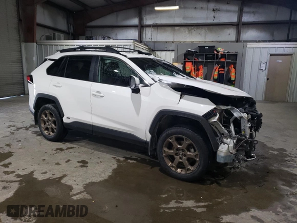 2023 Toyota RAV4 Hybrid XLE with VIN 2T3UWRFV7PW170904, listed as a Copart auction lot 45421405 with 101,610 mi miles and Salvage Title. Bid and sale history available at carsss.com. Image 4.