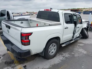 2022 Nissan Frontier SV with VIN 1N6ED1EJ4NN696435, listed as a IAAI auction lot 42184739 with 13,770 mi miles and . Bid and sale history available at DreamBid. Image 4.