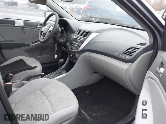 2017 Hyundai Accent SE with VIN KMHCT4AEXHU286686, listed as a IAAI auction lot 40889036 with 61,380 mi miles. Bid and sale history available at carsss.com. Image 5.