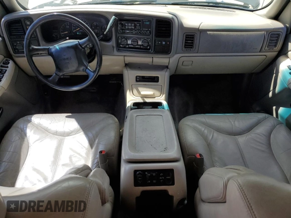 2001 GMC Yukon XL SLT with VIN 3GKGK26G91G232283, listed as a Copart auction lot 67481154 with 217,923 mi miles and Salvage Title. Bid and sale history available at carsss.com. Image 8.