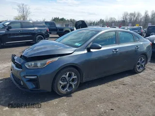 2019 Kia Forte LXS with VIN 3KPF24AD0KE095571, listed as a IAAI auction lot 41967590 with 31,967 mi miles. Bid and sale history available at carsss.com. Image 18.