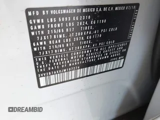 2018 Volkswagen Tiguan SEL z VIN 3VV2B7AX0JM197274, wystawiony jako IAAI lot #42392421 z przebiegiem 45 453 mil mil oraz . Historia ofert i sprzedaży dostępna na DreamBid. Obrazek 9.
