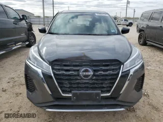 2024 Nissan Kicks S with VIN 3N1CP5BVXRL471946, listed as a Copart auction lot 83884554 with 0 mi miles and Salvage Title. Bid and sale history available at carsss.com. Image 5.