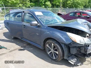 2014 Subaru Legacy Premium z VIN 4S3BMBC63E3025697, wystawiony jako IAAI lot #42230758 z przebiegiem Nie podano mil oraz . Historia ofert i sprzedaży dostępna na DreamBid. Obrazek 1.