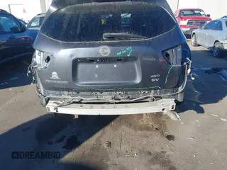 2013 Nissan Pathfinder SV with VIN 5N1AR2MM4DC672307, listed as a IAAI auction lot 41369598 with 187,713 mi miles. Bid and sale history available at carsss.com. Image 6.