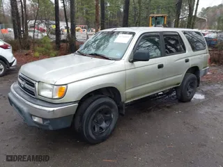 2000 Toyota 4Runner with VIN JT3GM84R3Y0057643, listed as a IAAI auction lot 41766891 with 269,809 mi miles. Bid and sale history available at carsss.com. Image 2.