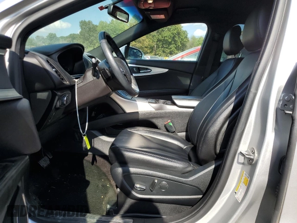 2017 Lincoln MKX Premiere with VIN 2LMPJ6JR9HBL40849, listed as a Copart auction lot 73933674 with 83,239 mi miles and Salvage Title. Bid and sale history available at carsss.com. Image 7.