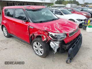 2016 Kia Soul + with VIN KNDJP3A58G7855834, listed as a IAAI auction lot 41894834 with 121,980 mi miles. Bid and sale history available at carsss.com. Image 6.