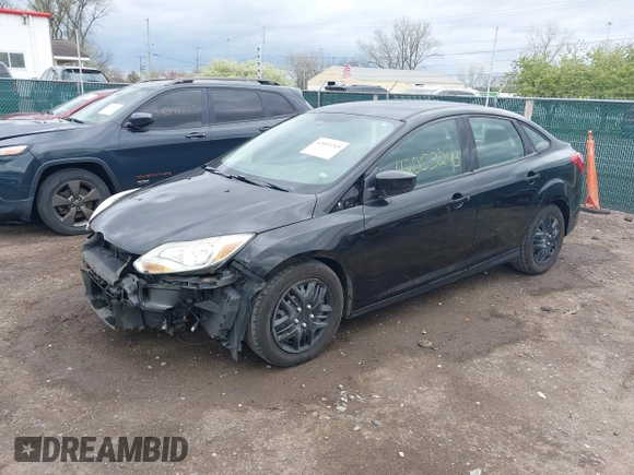 2012 Ford Focus SE with VIN 1FAHP3F27CL112277, listed as a IAAI auction lot 42053243 with 104,885 mi miles. Bid and sale history available at carsss.com. Image 2.