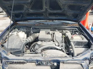 2004 Chevrolet Colorado LS ZQ8 with VIN 1GCCS196948145629, listed as a IAAI auction lot 40284752 with 172,719 mi miles. Bid and sale history available at carsss.com. Image 10.