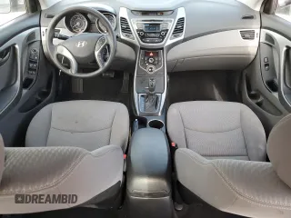 2016 Hyundai Elantra SE с VIN KMHDH4AE9GU483661, выставлен на аукционе Copart как лот 57785235 с пробегом 71 019 миль миль и Списание • Salvage title. История ставок и продаж доступна на DreamBid. Изображение 8.