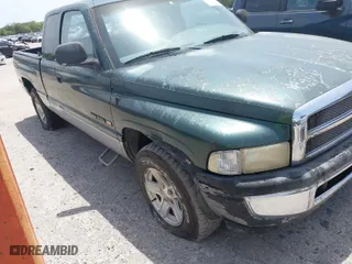 1999 Dodge Ram 1500 with VIN 1B7HC13YXXJ532037, listed as a IAAI auction lot 42070794 with 180,255 mi miles. Bid and sale history available at carsss.com. Image 1.