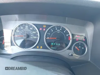 2007 Jeep Patriot Limited с VIN 1J8FF48W47D424723, выставлен на аукционе IAAI как лот 42266863 с пробегом 187 705 миль миль и . История ставок и продаж доступна на DreamBid. Изображение 7.
