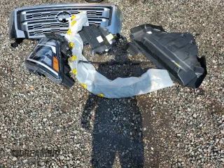 2023 Nissan Titan SV z VIN 1N6AA1ED9PN108095, wystawiony jako Copart lot #57963375 z przebiegiem 21 232 mil mil oraz Szkoda całkowita • Salvage title. Historia ofert i sprzedaży dostępna na DreamBid. Obrazek 12.