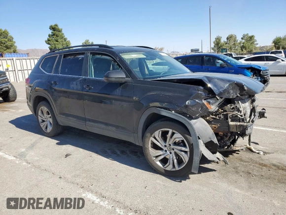 2021 Volkswagen Atlas SE with VIN 1V2WR2CA8MC587681, listed as a Copart auction lot 57714075 with 68,306 mi miles and Salvage title. Bid and sale history available at DreamBid. Image 4.